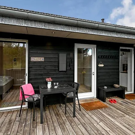 Semesterbostad Bv429-blavand-hvidbjerg-strandvej-7-c *
